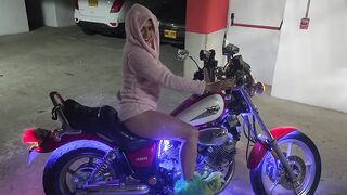 Hawt Colombian Latin babe in Bikini on Motorbike