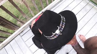 4K- I'm outside sucking his weenie in the backyard as a Hawt Cowgirl for Halloween