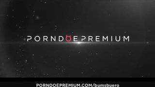 BUMS BUERO - German lesbians get naughty at the office