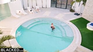 BLACKED Cheating redhead Scarlett seduces stranger at hotel