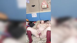 Some rose play previous to couch