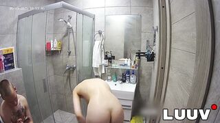 LUUV. Kareflore and Abbadon film their real amateur, homemade bath routine, showing maximum real life openness