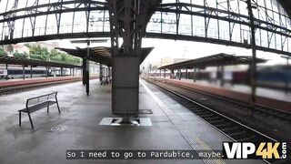 VIP4K. Romantic tour ended with a very hardcore cheating in the water closet