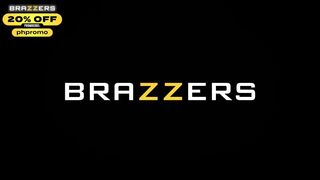 Don't Bang My Twat, Bang My Booty.Anna Claire Clouds / Brazzers