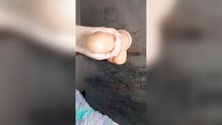FACCIO una SEGA al MIO CAZZONE - GROSSO SEX-TOY di gomma [JOI]