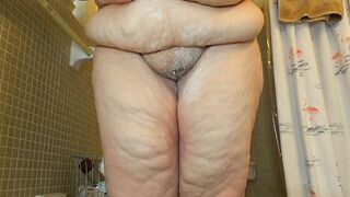 My snatch going to cum…hurry up and bust your nut now! excited as screw, clitoris rub, Massive big beautiful woman Ssbbw shower
