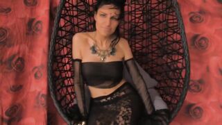 Be pleasured with my feet