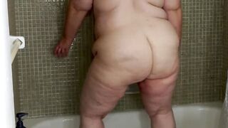 Large Booty Blond Pawg mother I'd like to fuck Wench Taking Shower & Twerking Large Butt (White Beauty Plump Cunt) POV, JOI