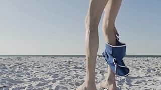 Strolling on the Beach in a hawt bikini