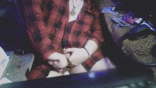 Femby Tranner stroking