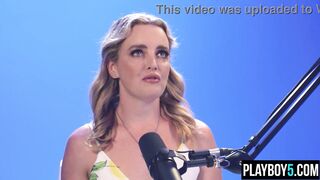 Australian mother I'd like to fuck blond shows us how that babe masturbates and orgasms