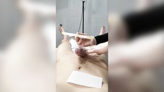 The hunk came twice during waxing Hands-free spunk flow.