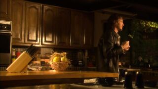 Hawt secrets at home in a darksome night...