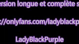 VOST engl - Nettoyage des pieds après la balade.