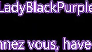 VOST engl - Cet inférieur soumis nu et chaste est dans le coffre.