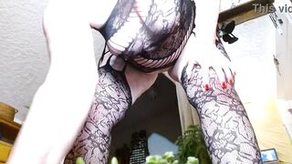 Dawnskye1962 - update #140 - 1297 Small escaped afresh, but I discovered him. - Oct 05, 2025