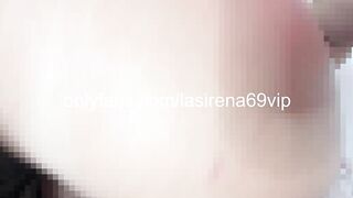 Bored LaSirena69 Plays With Her Snatch In Her Daybed