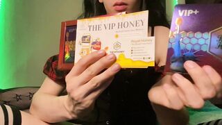 two Pup Cuties Breed After Taking Royal Sweetheart! (Sponsored Clip)