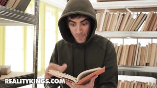 REALITY KINGS - Curator Karina King Gives Jordi A Trip Of Her Hawt Body As This babe Rides His Ramrod