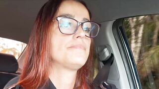 Casada motorista de aplicativo pegou passageiro se masturbando!