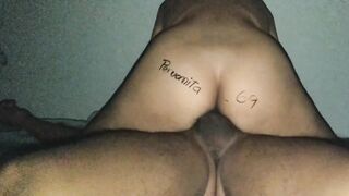 quiere que le meta mi pinga cuando mis papás no están