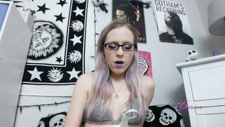 Nerdy Punk Camgirl Gorgeous Torment Hitachi Show xxx myfreecams