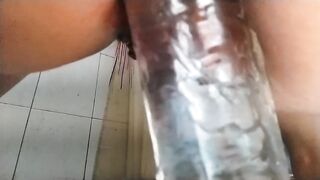 Banging my butthole in 1 minute
