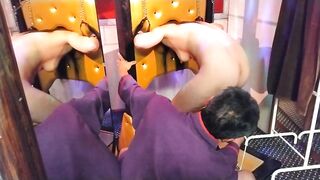 後ろ向きで・・・????