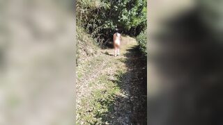 全裸でお散歩(^^♪