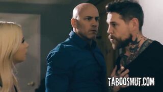 Golden-haired Doxy Girlfriend Suck Boyfriend's Knob In Front Of His Step-Parents