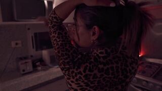 I invited my stepsister over to see a video and the bitch ended up sucking my jock.