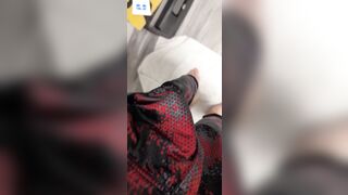 Large white ramrod jerking off untill nut