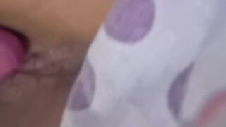 Joven lalin girl masturbándose