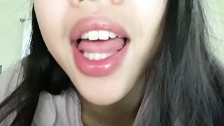 Troublesome eighteen Year Old Begging For U to Finish In Her Throat