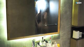 StepMom Invite Me To The Shower, Thanks God , That Daddy Didnot Watch