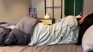 One Room, Likewise Many Secrets! Stepmom shares daybed with stepson
