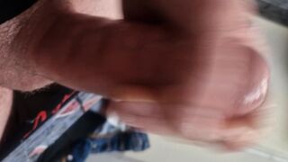 Loads of cum in slowmotion