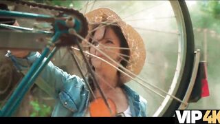 VIP4K. This chab helped her and banged her. Sexy sex with Candy Rose