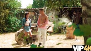 VIP4K. This chab helped her and banged her. Sexy sex with Candy Rose