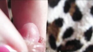 Giant clitoris climax closeup