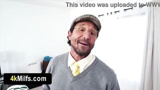 Stepmom enjoys her 1st 3some