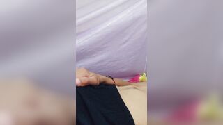 CHICO SE PONE SEXY Y SE MASTURBA SU GRAN PENE