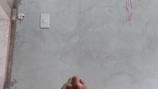 DUDES MASTURBÁNDOSE EL PENE