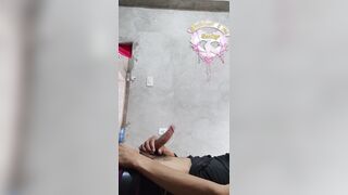 DUDES MASTURBÁNDOSE EL PENE