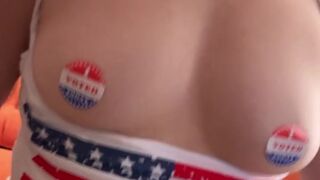 Your liberal girlfriend gets DESTROYED and place in her place by conservative