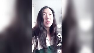 Your liberal girlfriend gets DESTROYED and place in her place by conservative