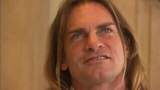 Sexy doxy takes a good shlong in her throat and twat!