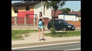 Outdoor sex for a large shlong and a naughty brunette hair