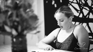 Ode to Hysterical Literature Featuring Charlie Forde, Amber Moore