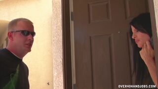 Hawt Housewife Jacks Off The Gardener